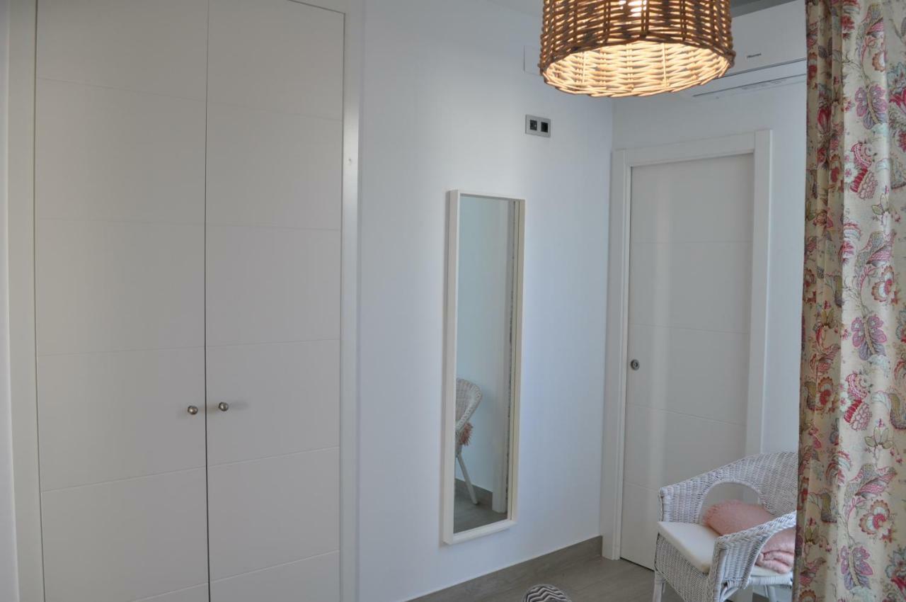 Apartamentos En Paseo Maritimo Эль-Ромпидо Экстерьер фото