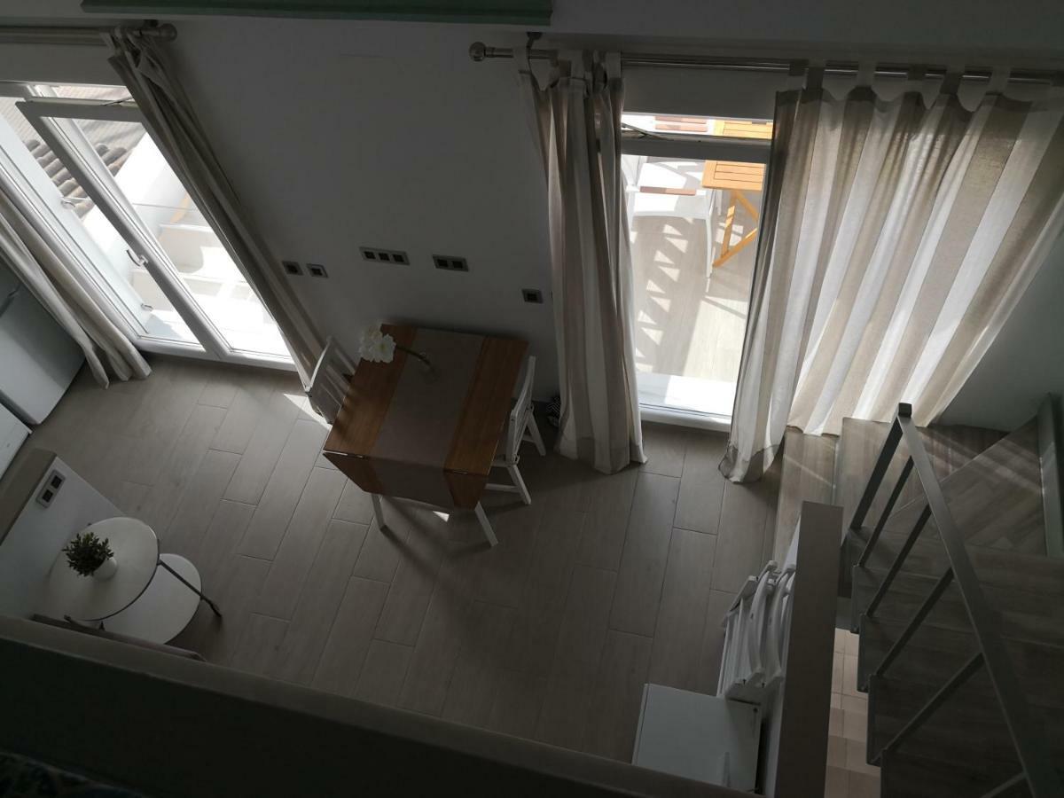 Apartamentos En Paseo Maritimo Эль-Ромпидо Экстерьер фото